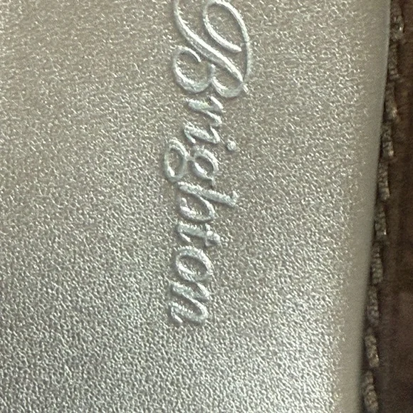 Brighton Silver Sandals Elegant Design - Picture 6 of 8